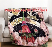 Gucci Dream Tower Throw Blanket – Flying Cat & Sun IMG_2968